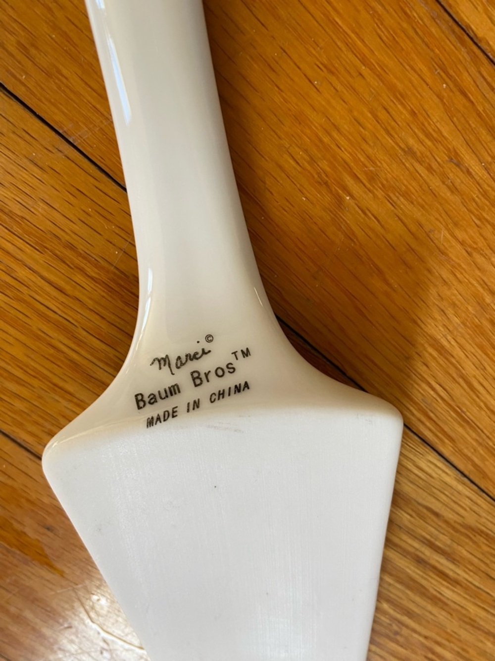 Polka Dot Handle Ceramic Cake Server-Children of The Inner Light Marci - Picture 3 of 5